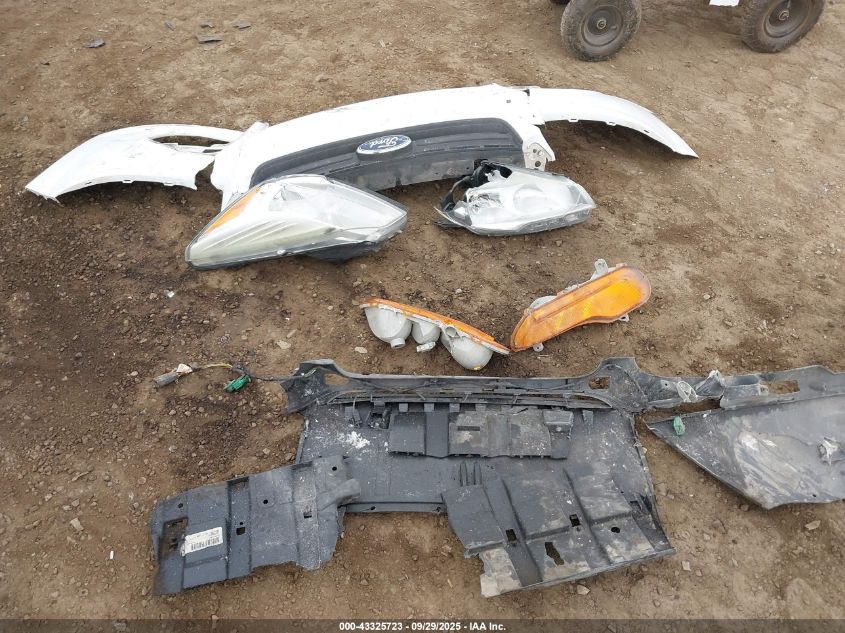 2015 Ford Escape S VIN: 1FMCU0F77FUC27124 Lot: 43325723