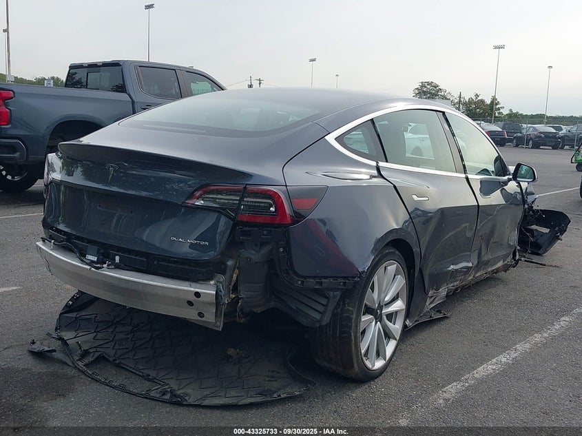 5YJ3E1EB1LF619890 2020 TESLA MODEL 3 photo no. 4
