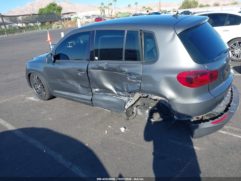 2014 VOLKSWAGEN TIGUAN S WVGAV3AX7EW618824