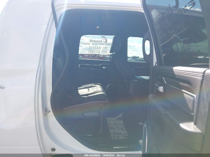 2025 Ram 2500 Laramie Crew Cab 4X4 6'4 Box VIN: 3C63R5NL8SG541581 Lot: 43325828