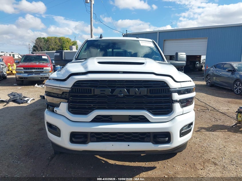 2025 Ram 2500 Laramie Crew Cab 4X4 6'4 Box VIN: 3C63R5NL8SG541581 Lot: 43325828