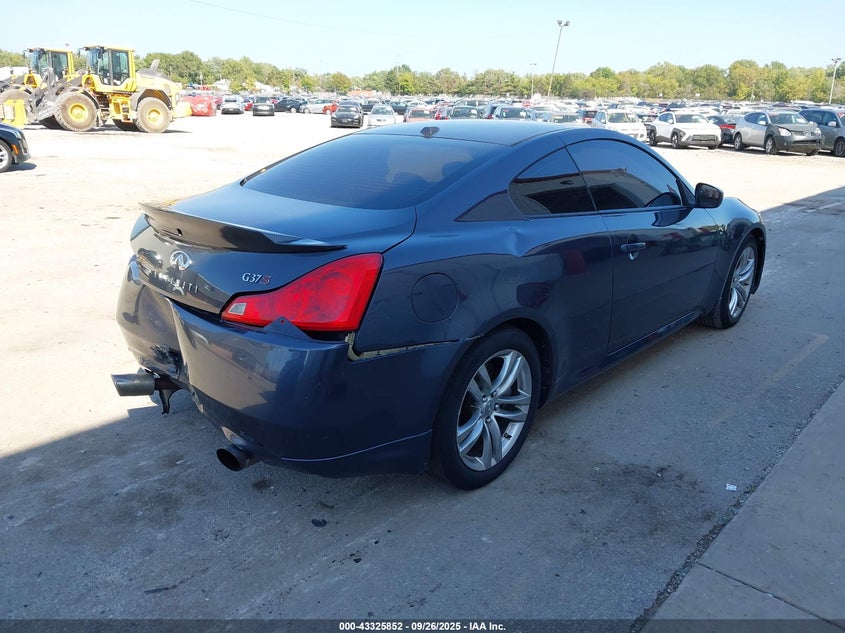 JNKCV64E78M118685 2008 INFINITI G photo no. 4