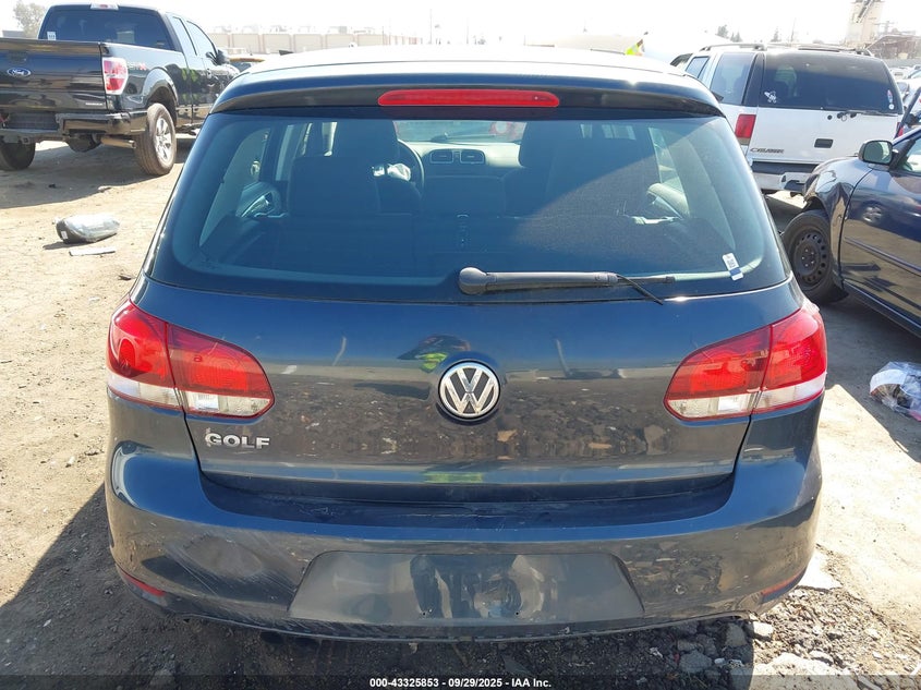 2013 Volkswagen Golf 2.5L 4-Door VIN: WVWDB7AJ4DW119507 Lot: 43325853