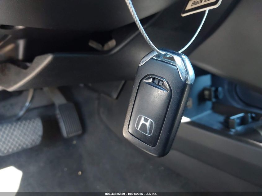 2018 Honda Civic Touring VIN: 2HGFC3B90JH354856 Lot: 43325859