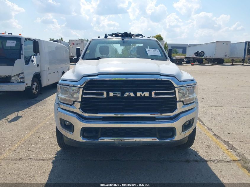 2021 Ram 5500 Chassis Tradesman/Slt VIN: 3C7WRMDL2MG586460 Lot: 43325870