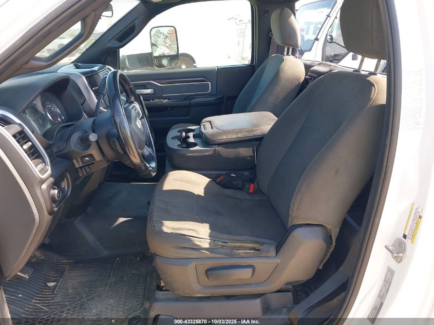 2021 Ram 5500 Chassis Tradesman/Slt VIN: 3C7WRMDL2MG586460 Lot: 43325870