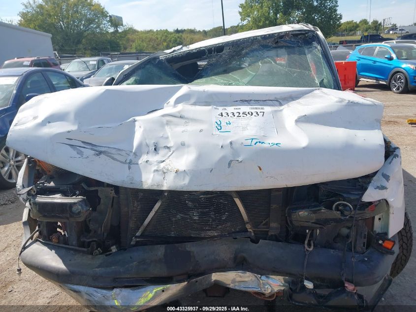 2000 Chevrolet Silverado 1500 Ls VIN: 2GCEC19T4Y1226915 Lot: 43325937