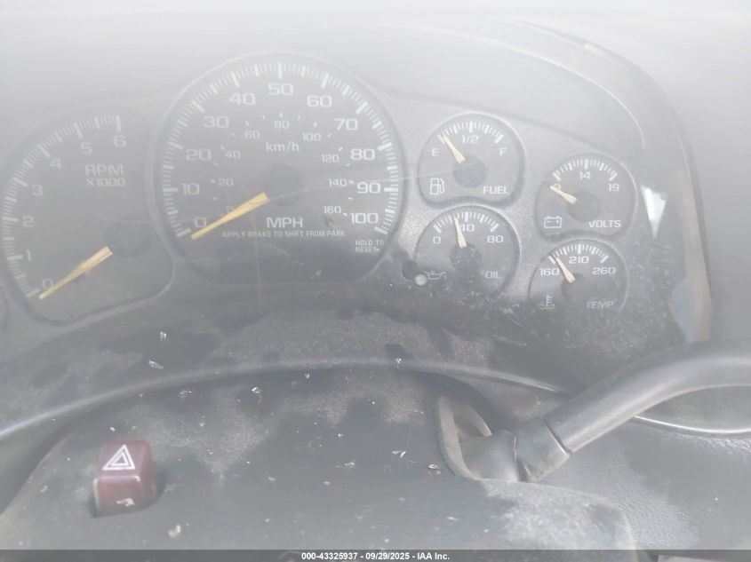 2000 Chevrolet Silverado 1500 Ls VIN: 2GCEC19T4Y1226915 Lot: 43325937