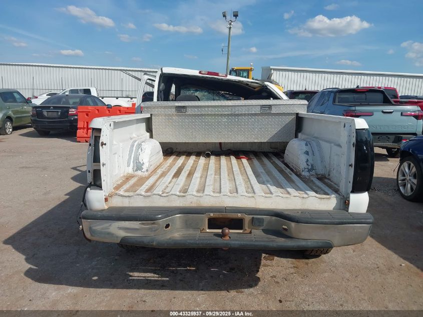 2000 Chevrolet Silverado 1500 Ls VIN: 2GCEC19T4Y1226915 Lot: 43325937