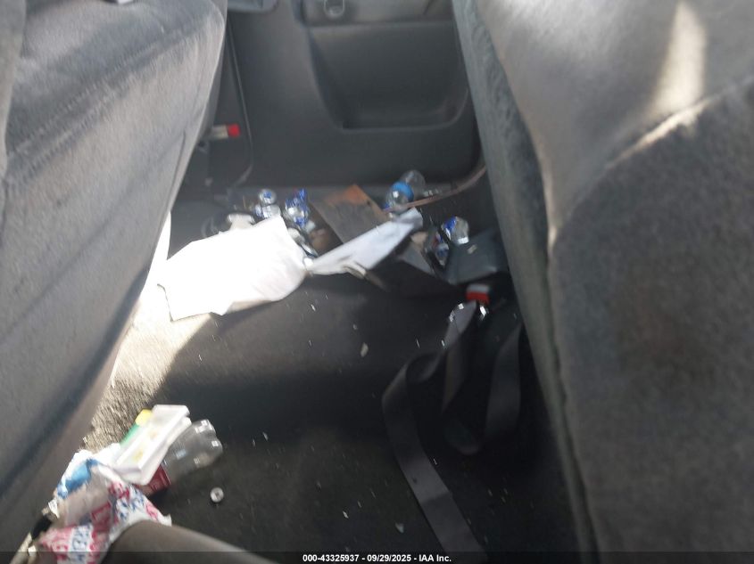 2000 Chevrolet Silverado 1500 Ls VIN: 2GCEC19T4Y1226915 Lot: 43325937