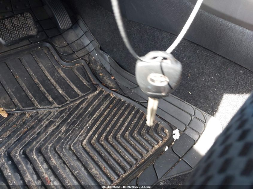 2008 Toyota Rav4 Sport VIN: JTMBD32V886060561 Lot: 43325959