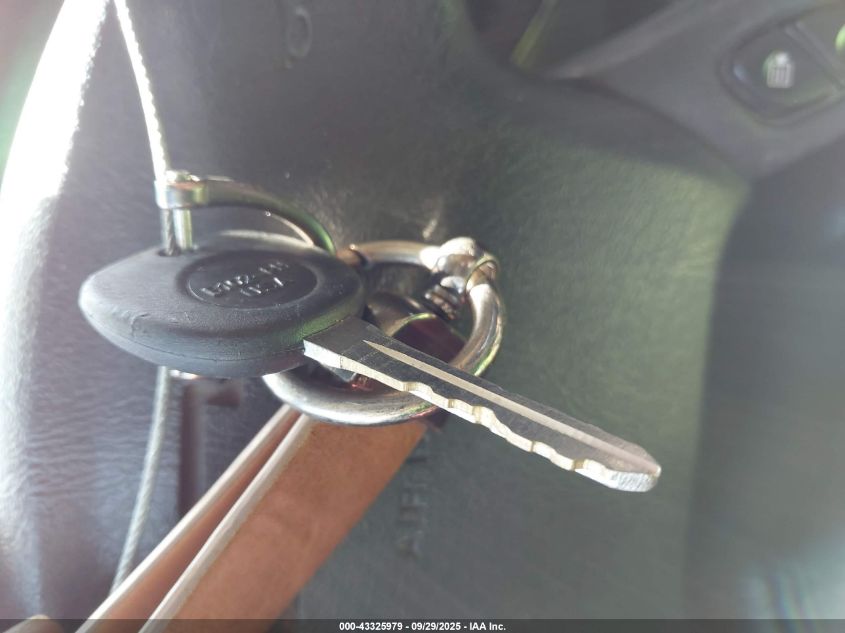 2004 Chevrolet Silverado 2500Hd Ls VIN: 1GCHC23UX4F196830 Lot: 43325979