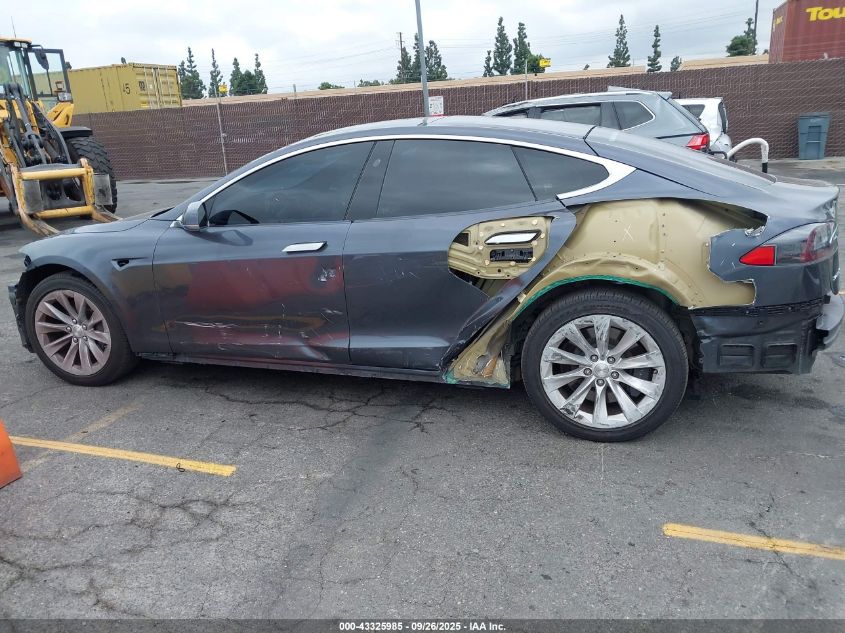 2019 Tesla Model S 100D/75D/Long Range/Standard Range VIN: 5YJSA1E24KF299762 Lot: 43325985