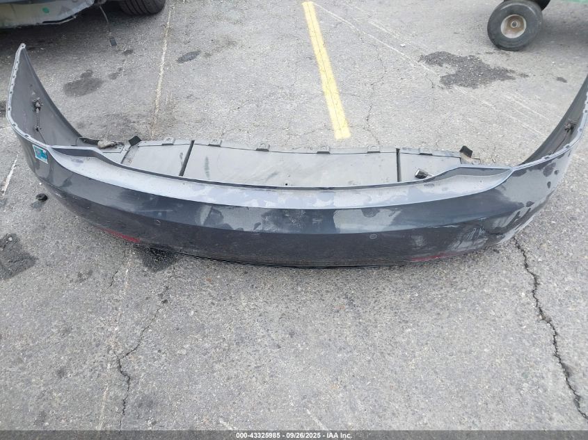 2019 Tesla Model S 100D/75D/Long Range/Standard Range VIN: 5YJSA1E24KF299762 Lot: 43325985