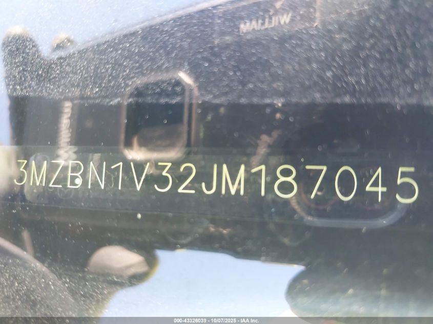 2018 Mazda Mazda3 Touring VIN: 3MZBN1V32JM187045 Lot: 43326039