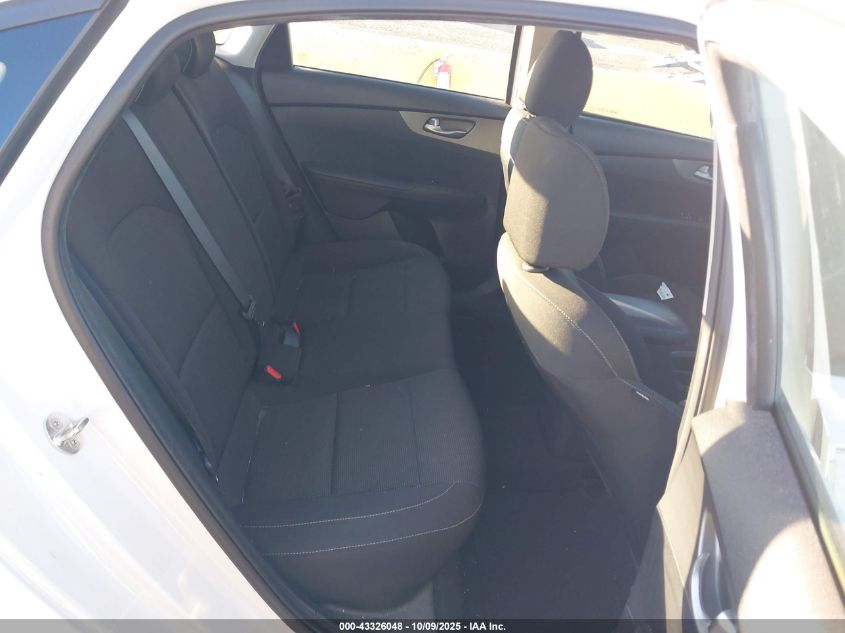 2021 Kia Forte Lxs VIN: 3KPF24AD5ME305312 Lot: 43326048