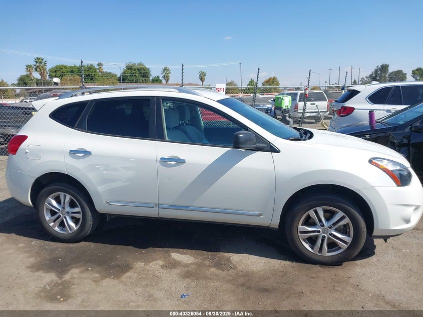 2015 NISSAN ROGUE SELECT S - JN8AS5MT4FW656891