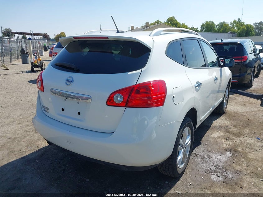 2015 NISSAN ROGUE SELECT S - JN8AS5MT4FW656891