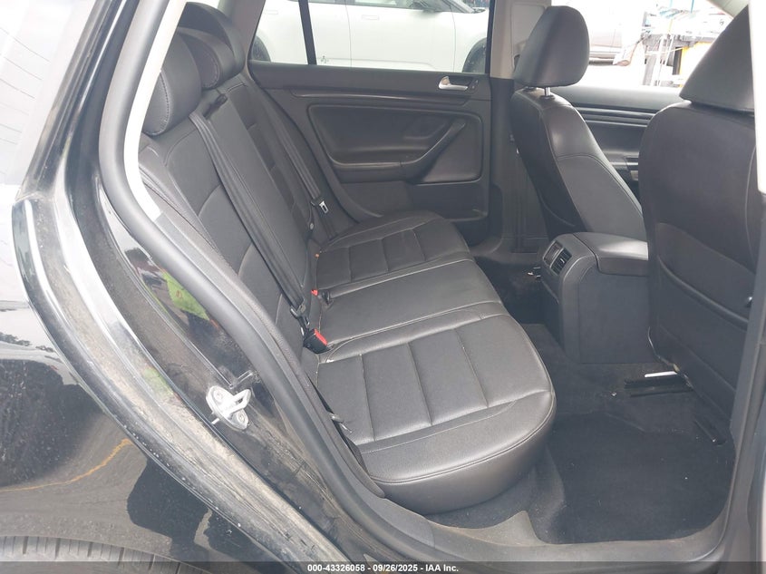 2013 VOLKSWAGEN JETTA SPORTWAGEN 2.0L TDI 3VWPL7AJ6DM604934