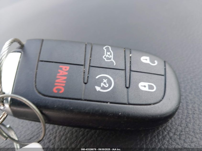 2015 Jeep Grand Cherokee Limited VIN: 1C4RJFBG4FC732091 Lot: 43326076