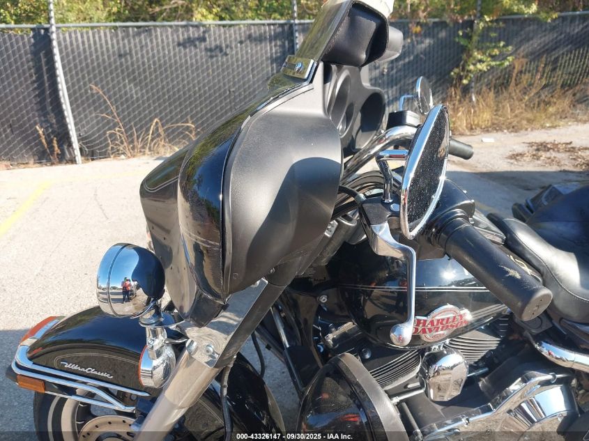 2006 Harley-Davidson Flhtcui VIN: 1HD1FCW116Y642188 Lot: 43326147