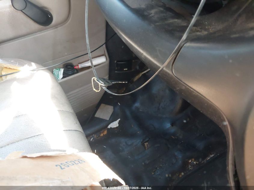 2006 Chevrolet Express Work Van VIN: 1GCGG25V561184056 Lot: 43326160