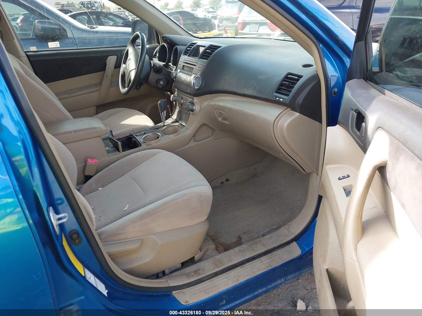 JTEES41A382064401 2008 TOYOTA HIGHLANDER photo no. 5