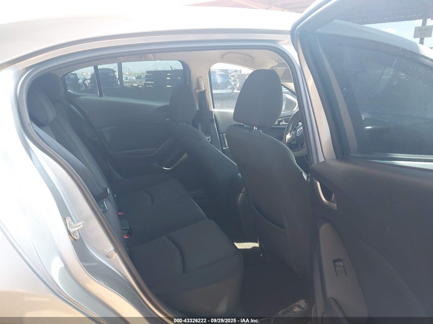 2014 MAZDA MAZDA3 I SPORT - JM1BM1U70E1134535