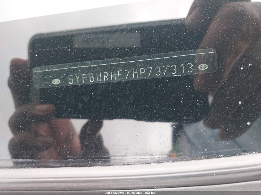 2017 Toyota Corolla Se VIN: 5YFBURHE7HP737313 Lot: 43326297