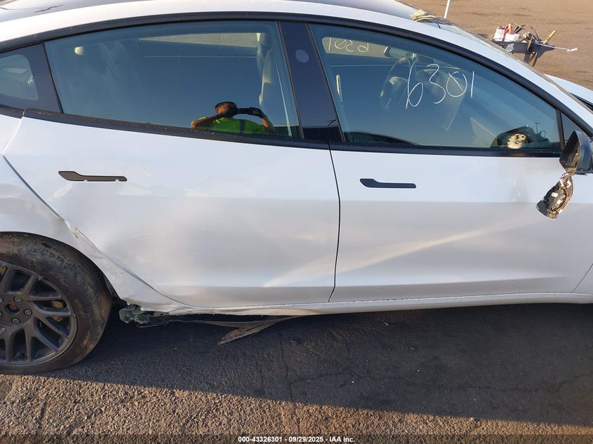 2025 Tesla Model 3 Long Range All-Wheel Drive VIN: 5YJ3E1EB6SF887705 Lot: 43326301