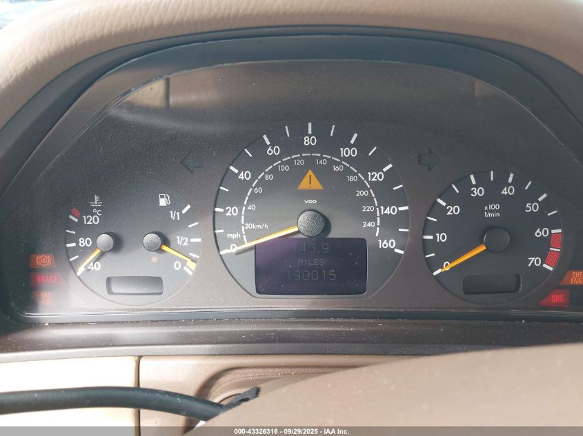 2001 Mercedes-Benz E 320 VIN: WDBJF65J81B279628 Lot: 43326316