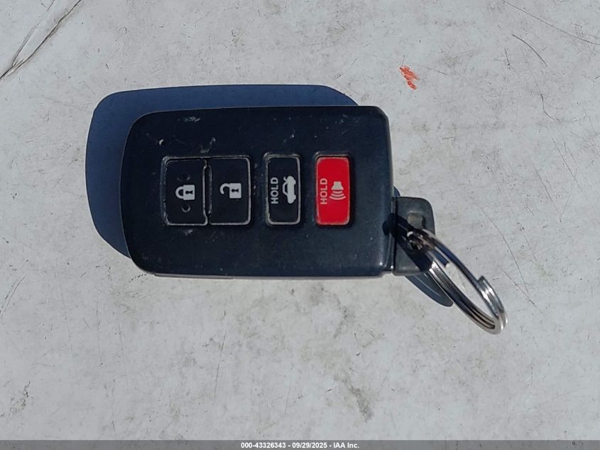 2017 Toyota Corolla Se VIN: 5YFBURHE9HP591450 Lot: 43326343