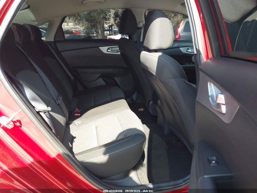 2023 Kia Forte Lxs VIN: 3KPF24AD7PE627907 Lot: 43326356