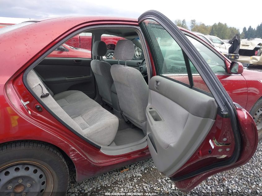 2002 Toyota Camry Le VIN: JTDBE32KX20028157 Lot: 43326366