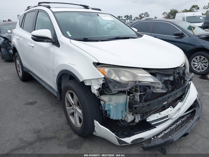 2014 TOYOTA RAV4 XLE - 2T3WFREVXEW125124