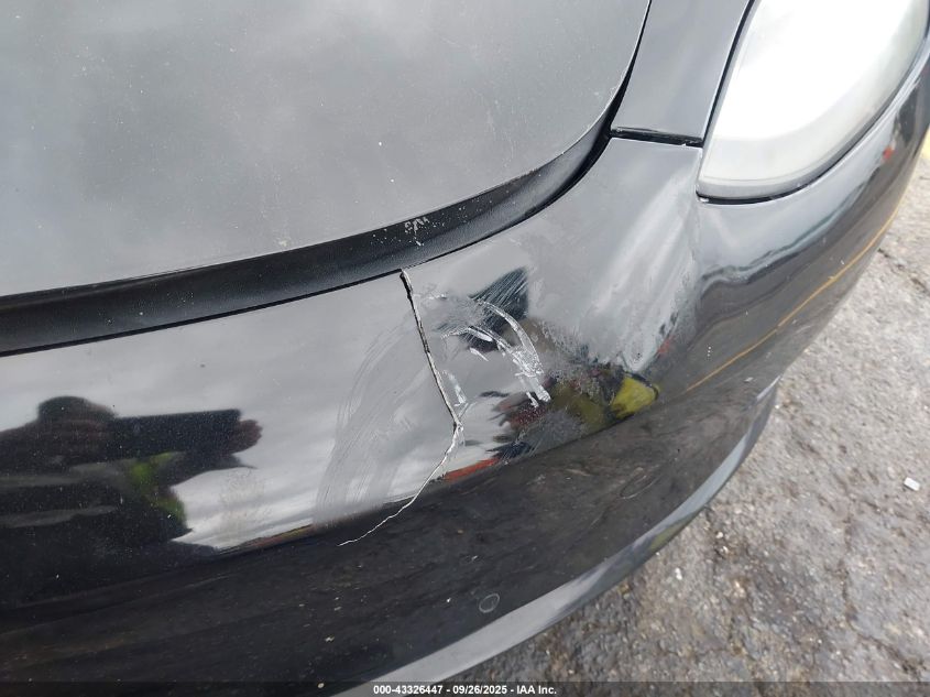 2019 Tesla Model 3 Long Range/Performance VIN: 5YJ3E1EB7KF432328 Lot: 43326447