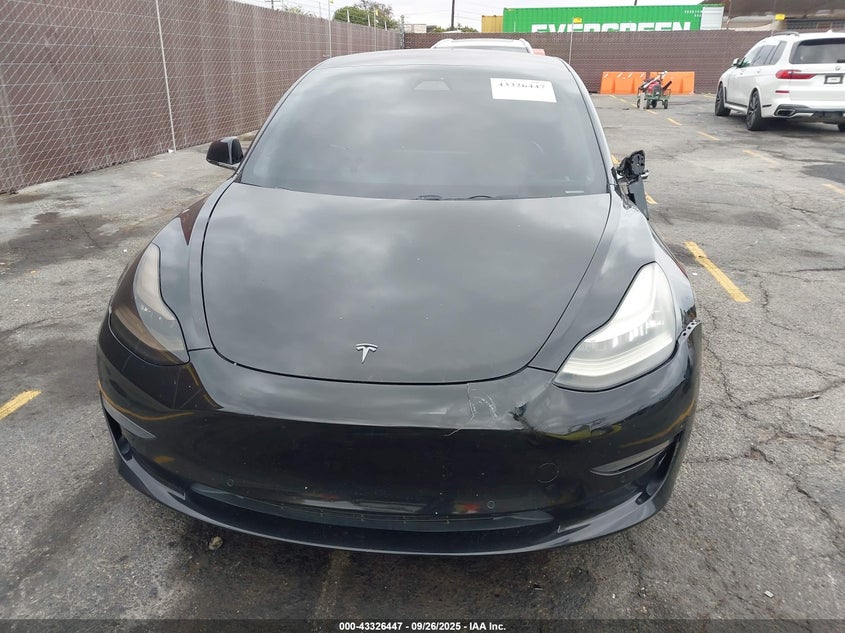 2019 Tesla Model 3 Long Range/Performance VIN: 5YJ3E1EB7KF432328 Lot: 43326447