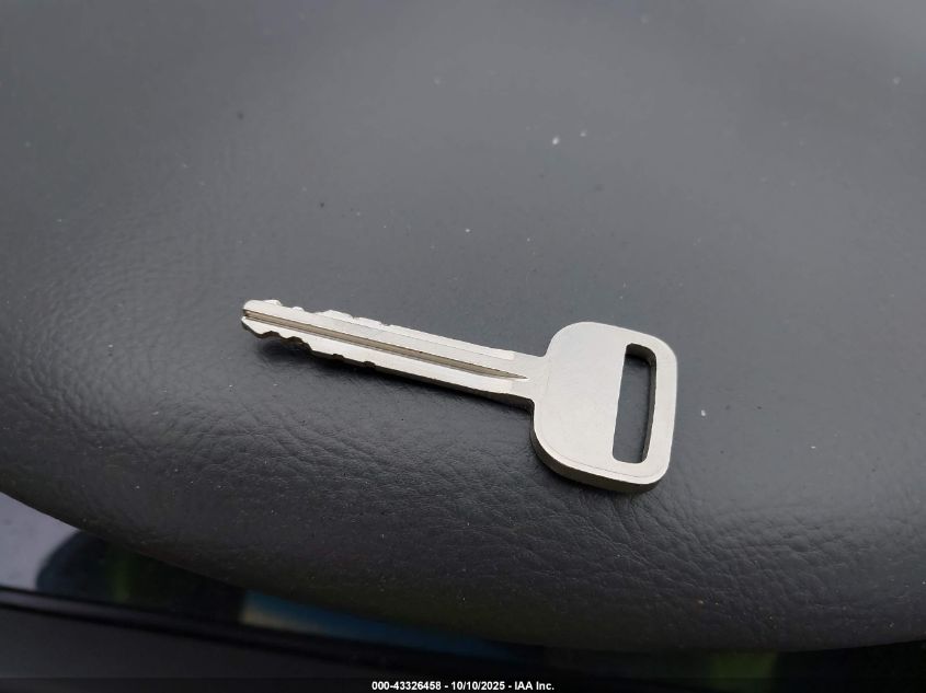 2003 Toyota Camry Le VIN: 4T1BE32K43U196334 Lot: 43326458