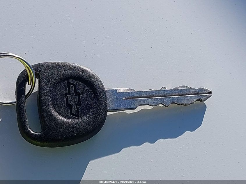 2004 Chevrolet Express VIN: 1GAHG39U541199495 Lot: 43326479