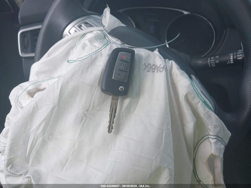 2016 NISSAN ROGUE S - 5N1AT2MV5GC914665