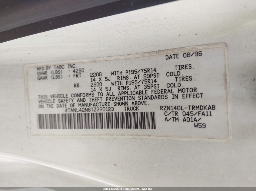 1996 Toyota Tacoma VIN: 4TANL42N6TZ220123 Lot: 43326583