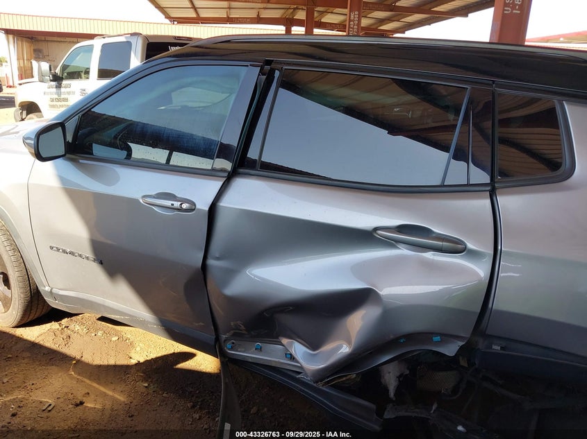 2018 JEEP COMPASS ALTITUDE FWD - 3C4NJCBB5JT487185