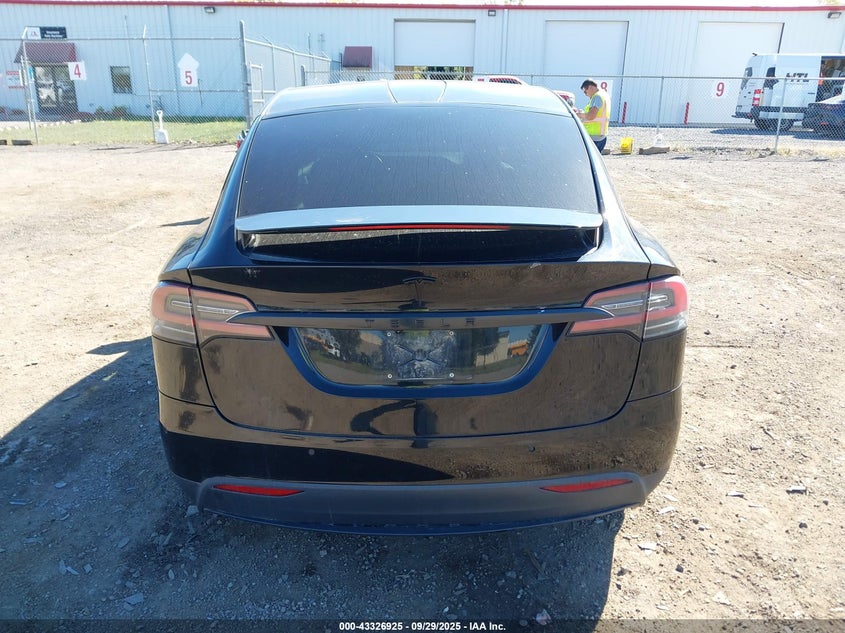 2017 Tesla Model X 100D/75D/90D VIN: 5YJXCDE24HF066149 Lot: 43326925