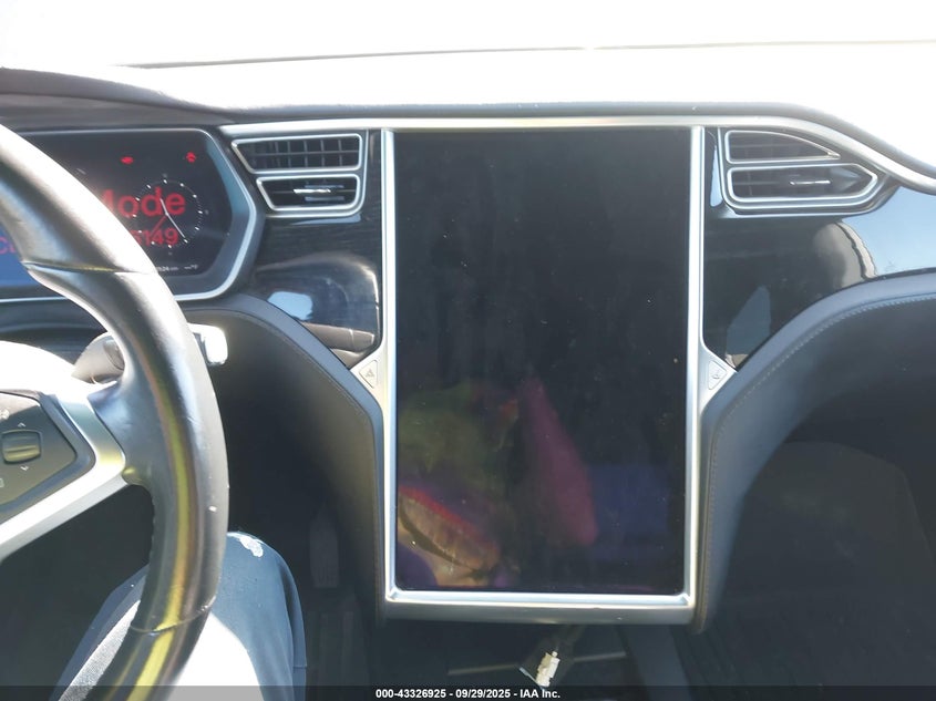 2017 Tesla Model X 100D/75D/90D VIN: 5YJXCDE24HF066149 Lot: 43326925