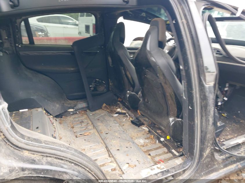 2017 Tesla Model X 100D/75D/90D VIN: 5YJXCAE22HF041135 Lot: 43326948