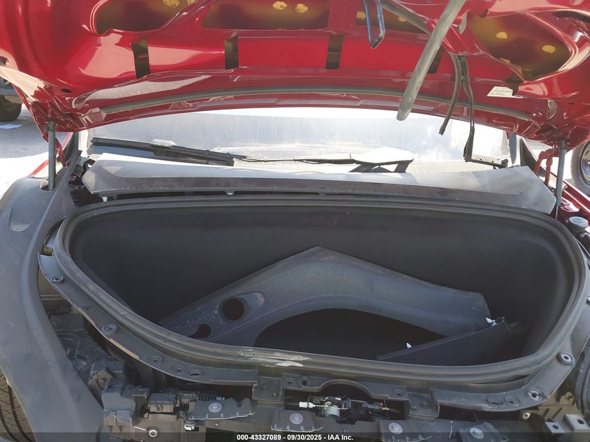 2025 Tesla Model X Long Range VIN: 7SAXCAE58SF470056 Lot: 43327089