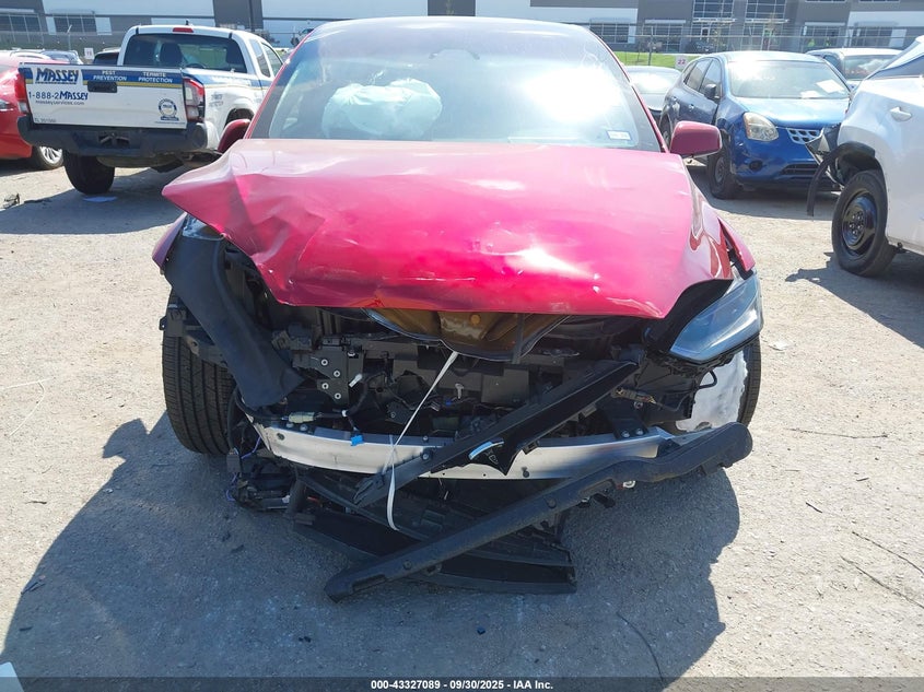 2025 Tesla Model X Long Range VIN: 7SAXCAE58SF470056 Lot: 43327089