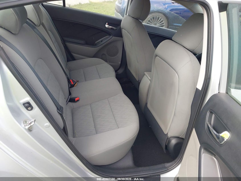 2016 KIA FORTE LX - KNAFK4A61G5438776