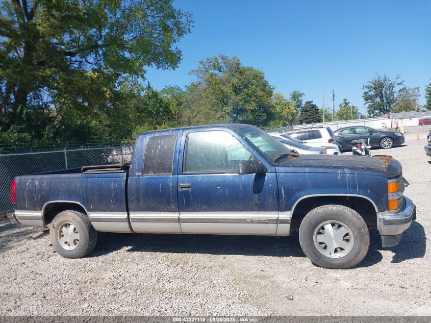 1996 Chevrolet Gmt-400 C1500 VIN: 1GCEC19R8TE221051 Lot: 43327118