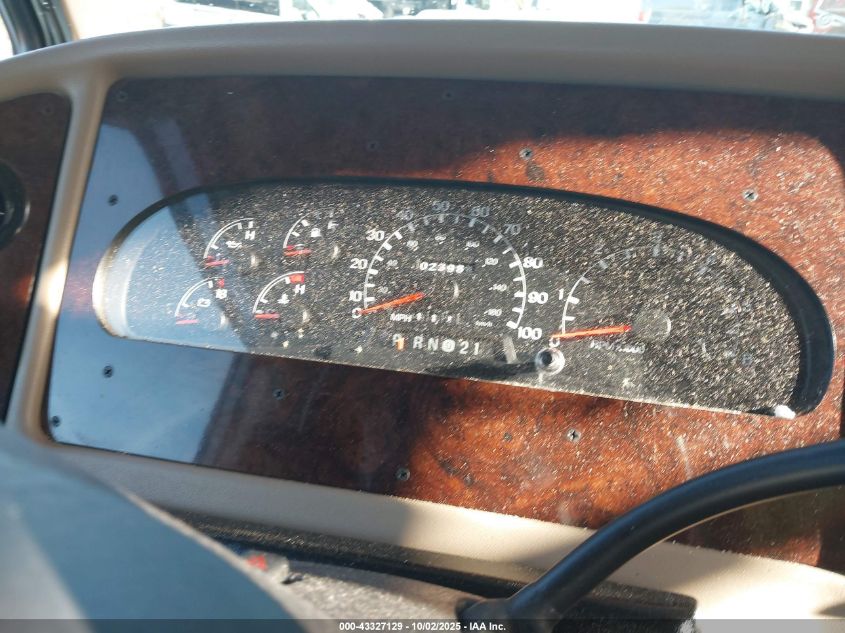 2004 Ford F550 Super Duty Stripped Chass VIN: 1F6NF53S940A10131 Lot: 43327129